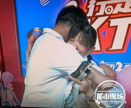 外卖网红小哥歌手叫什么,用歌声点亮外卖之路